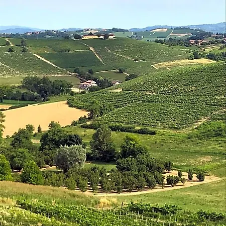 Sotto La Vigna Charm Adults Only Vacation Montegrosso d'Asti