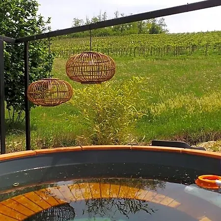 Sotto La Vigna Charm Adults Only Vacation Montegrosso d'Asti