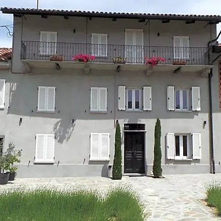 Sotto La Vigna Charm Adults Only Vacation Bed & Breakfast 4*