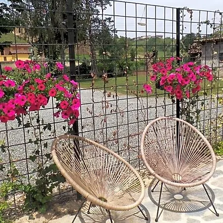 Sotto La Vigna Charm Adults Only Vacation Bed & Breakfast Montegrosso d'Asti